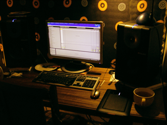 Xplore : music studio april 08, 2010, Pitesti